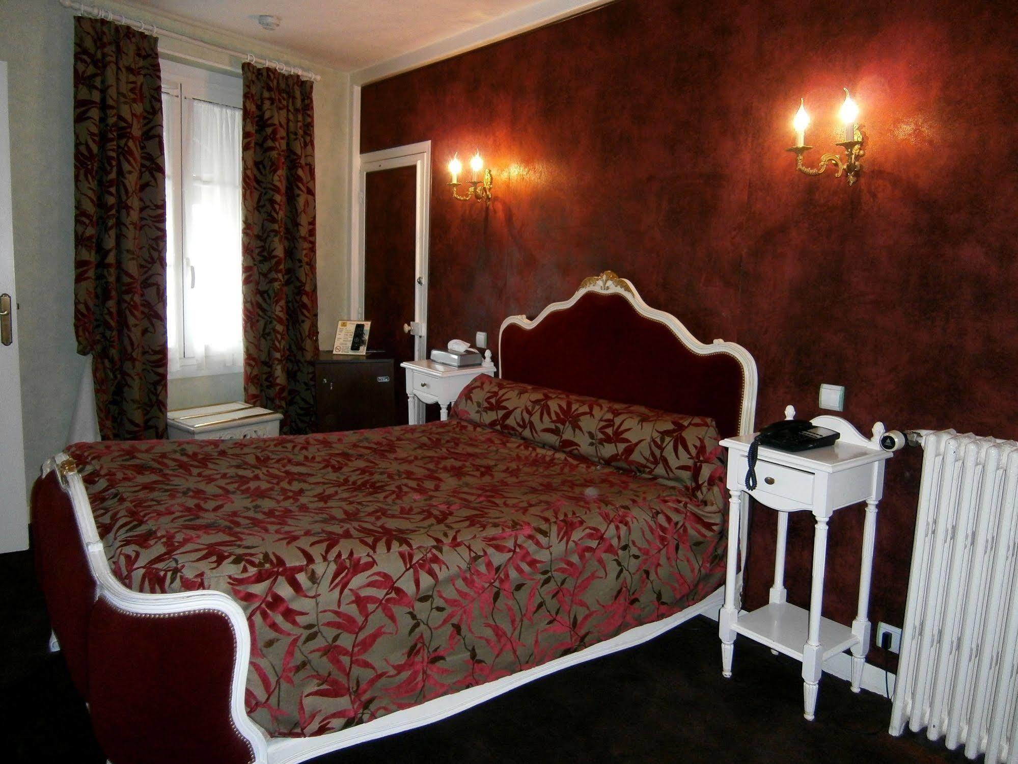 Hostellerie Du Grand Sully Eksteriør bilde